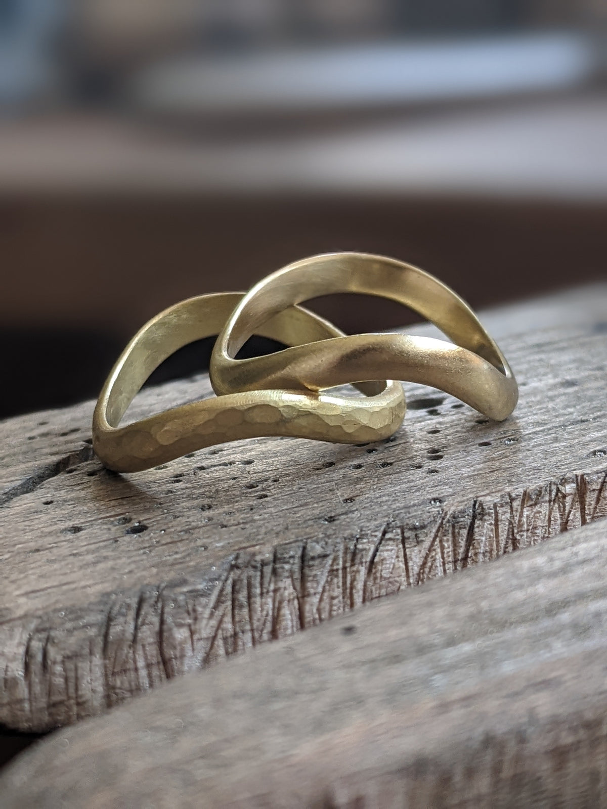 Bague entrelacée